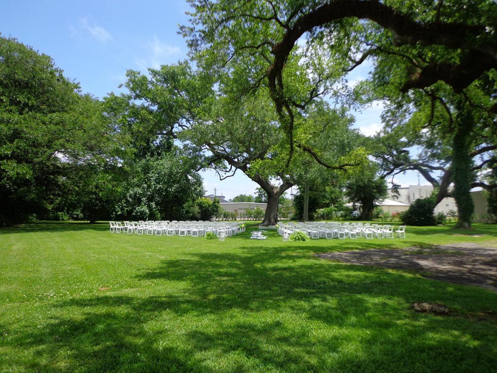 Grand Magnolia Ballroom & Suites Pascagoula Bagian luar foto