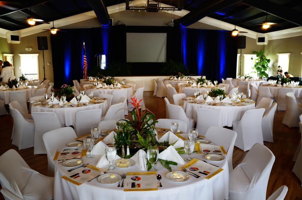 Grand Magnolia Ballroom & Suites Pascagoula Bagian luar foto