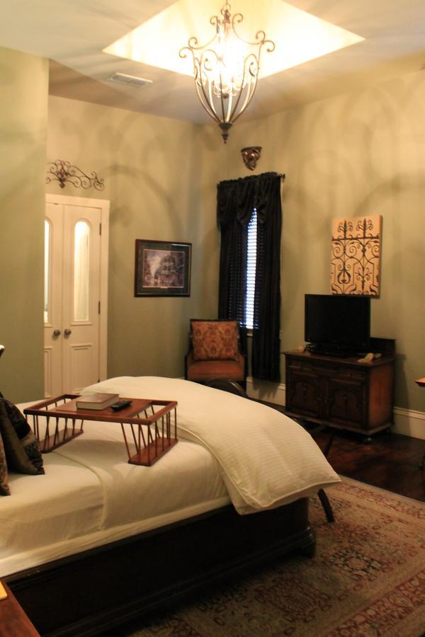 Grand Magnolia Ballroom & Suites Pascagoula Bagian luar foto