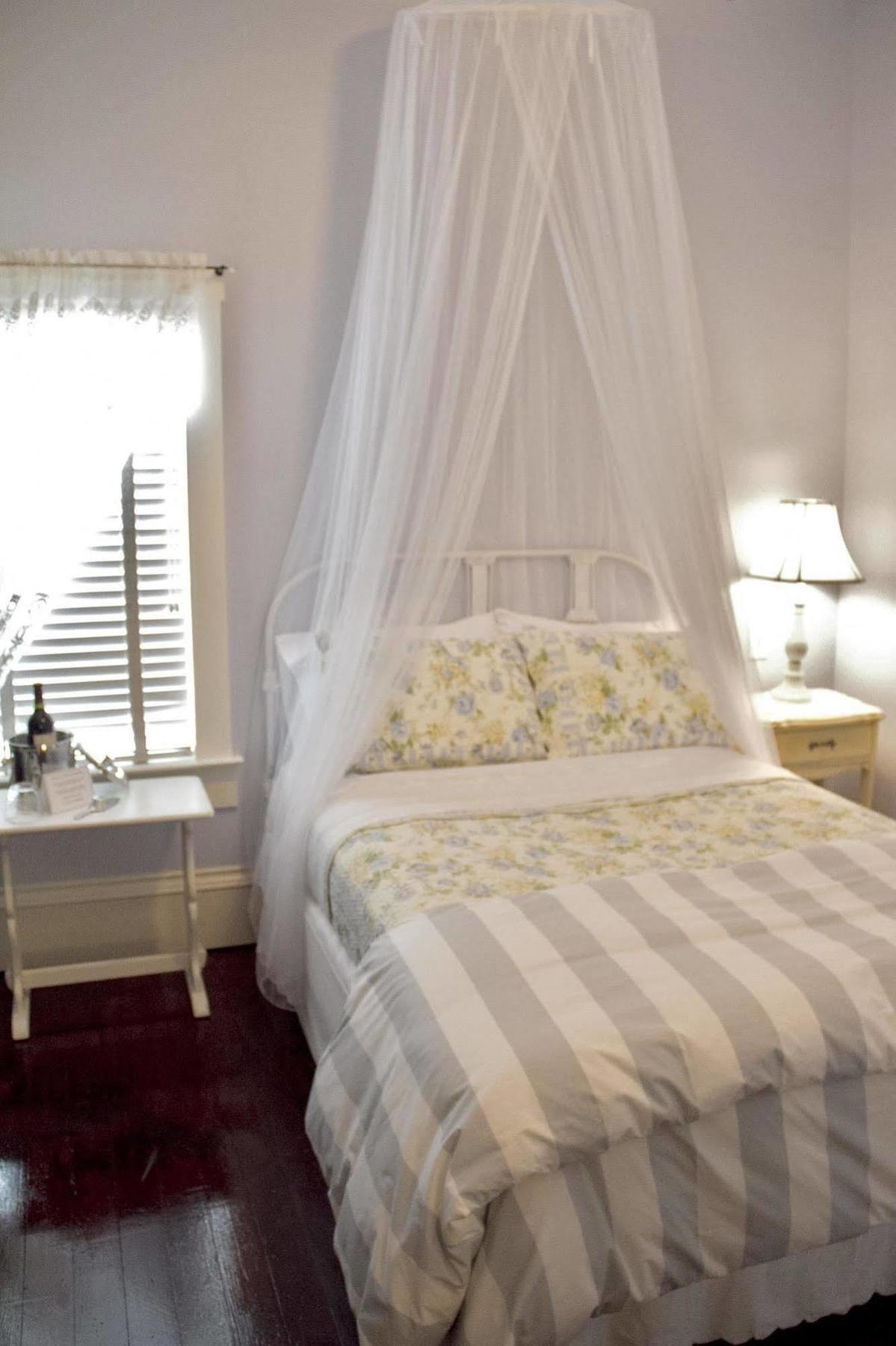 Grand Magnolia Ballroom & Suites Pascagoula Bagian luar foto