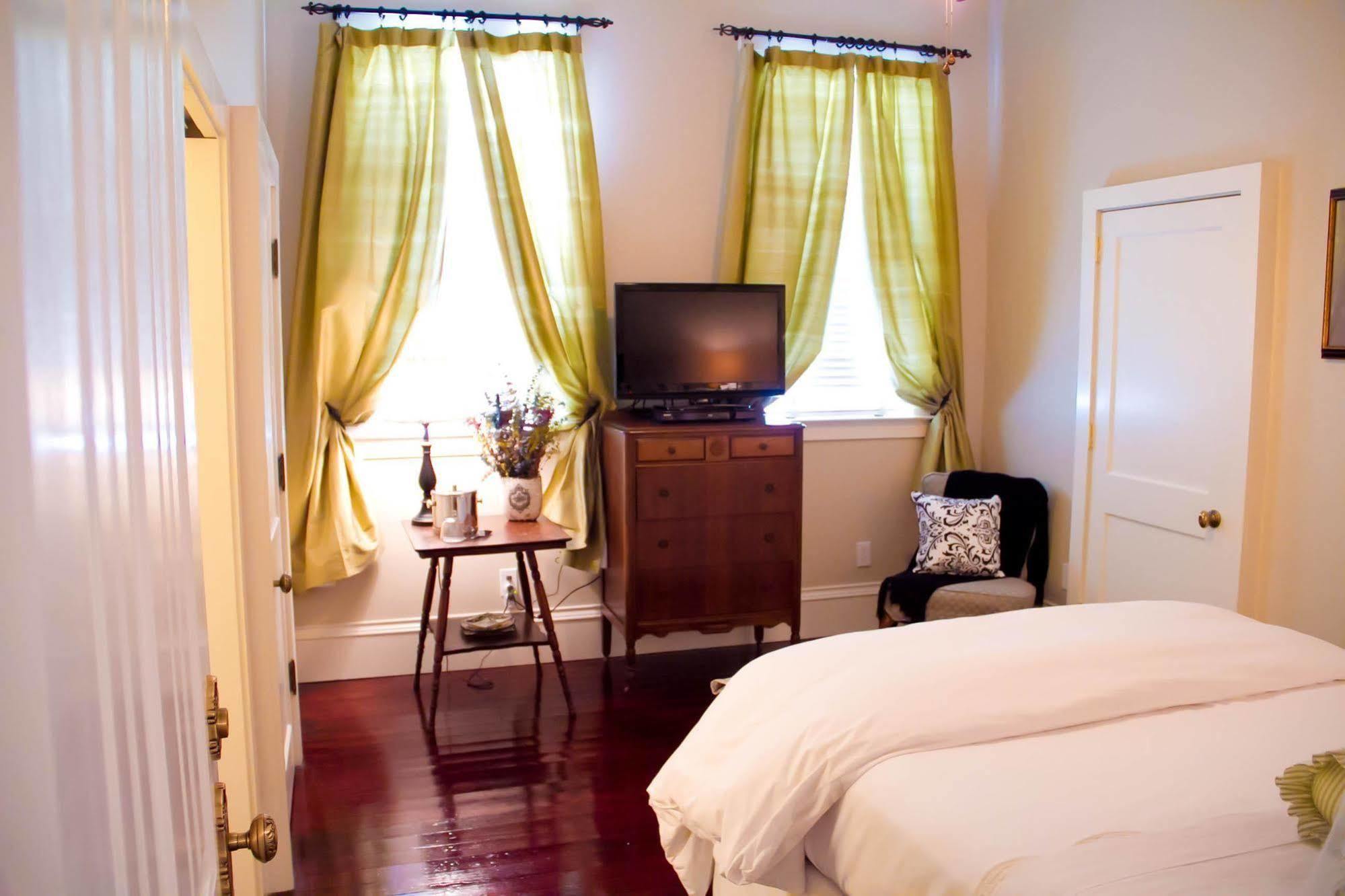Grand Magnolia Ballroom & Suites Pascagoula Bagian luar foto